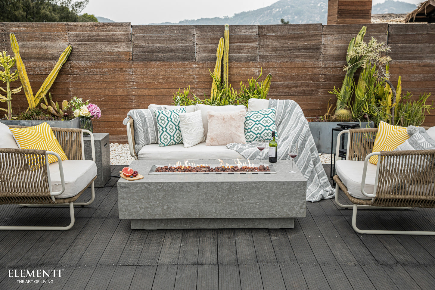 Elementi Kingsdale Fire Table