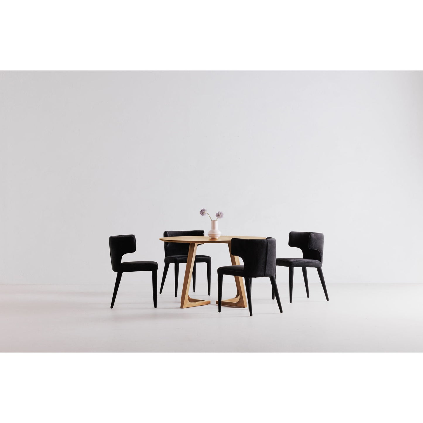 Godenza - Round Dining Table - Light Brown / Oak