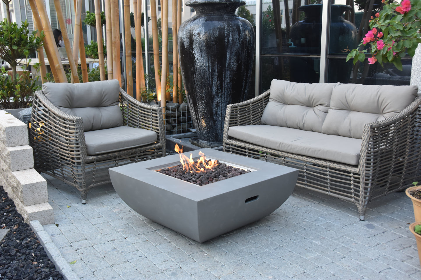 Modeno Westport Fire Table