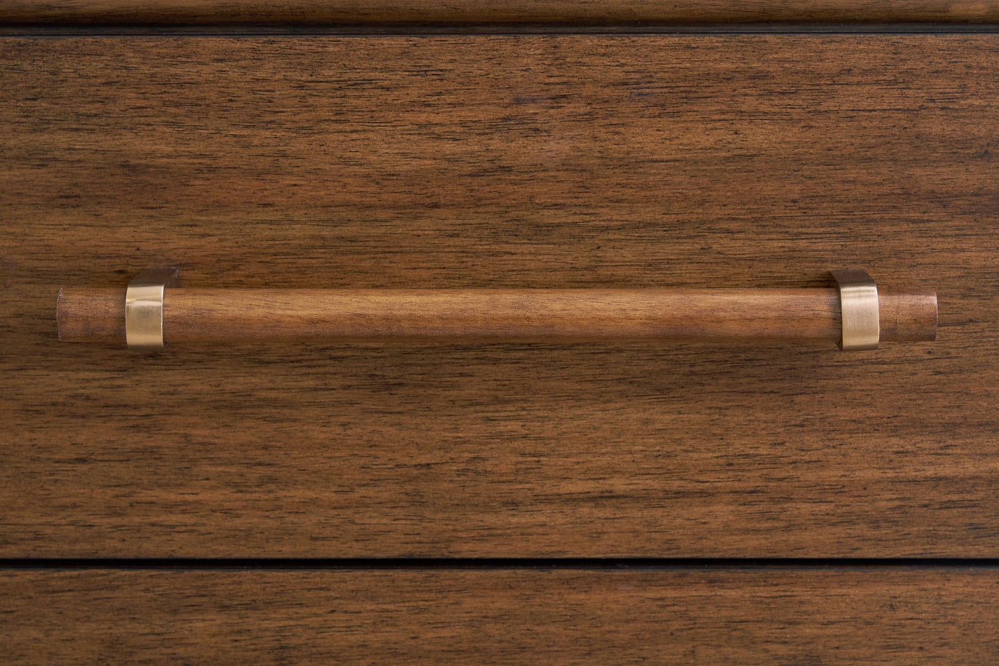 Lyncott - Two Drawer Night Stand - Brown