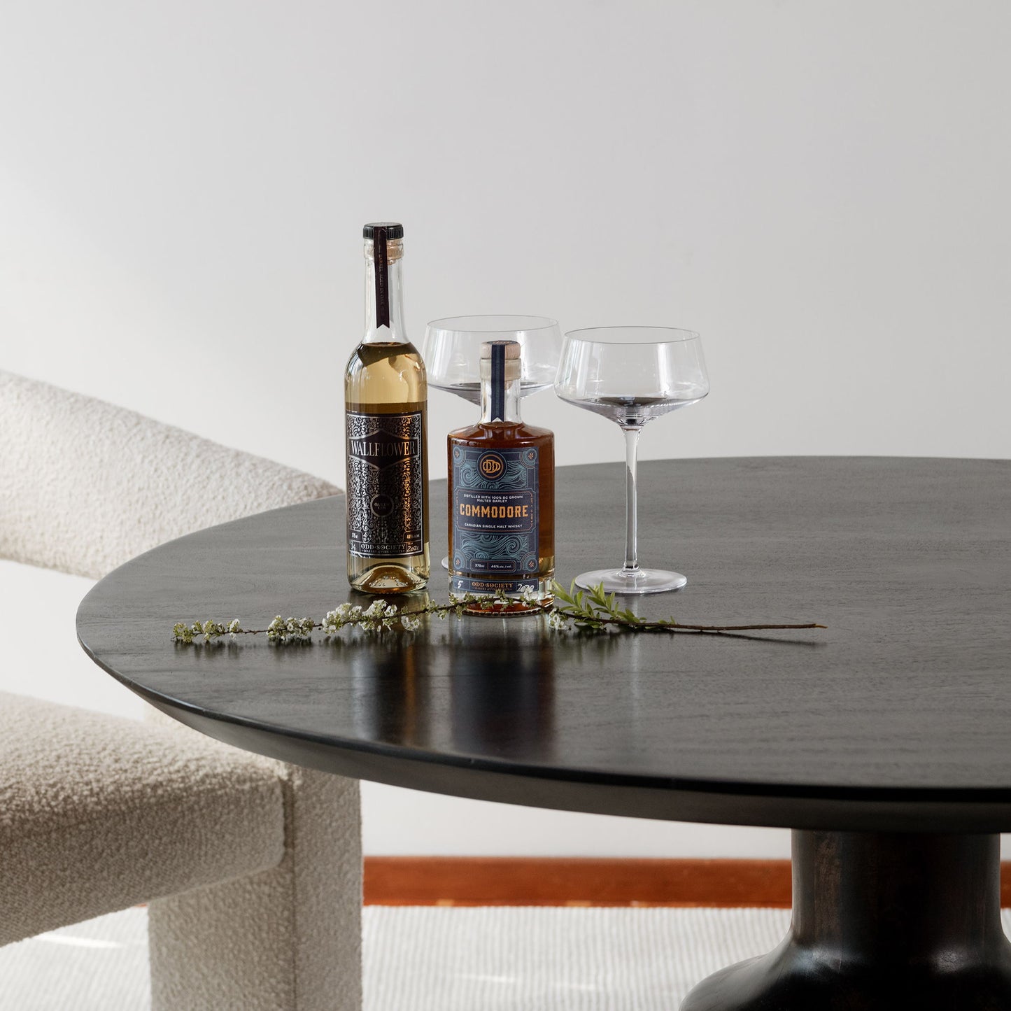 Myron - Dining Table - Dark Sheesham