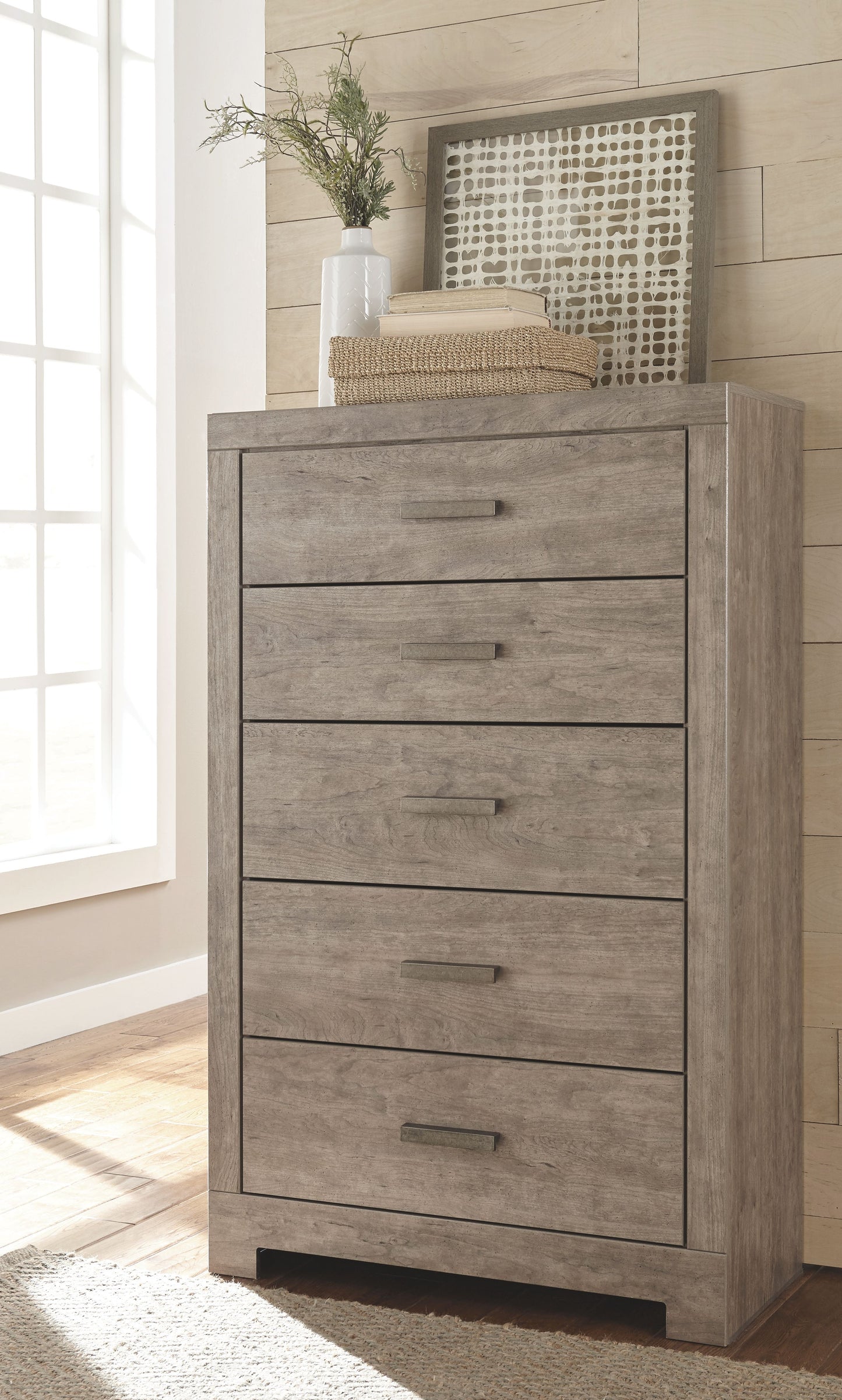 Culverbach - Gray - Five Drawer Chest