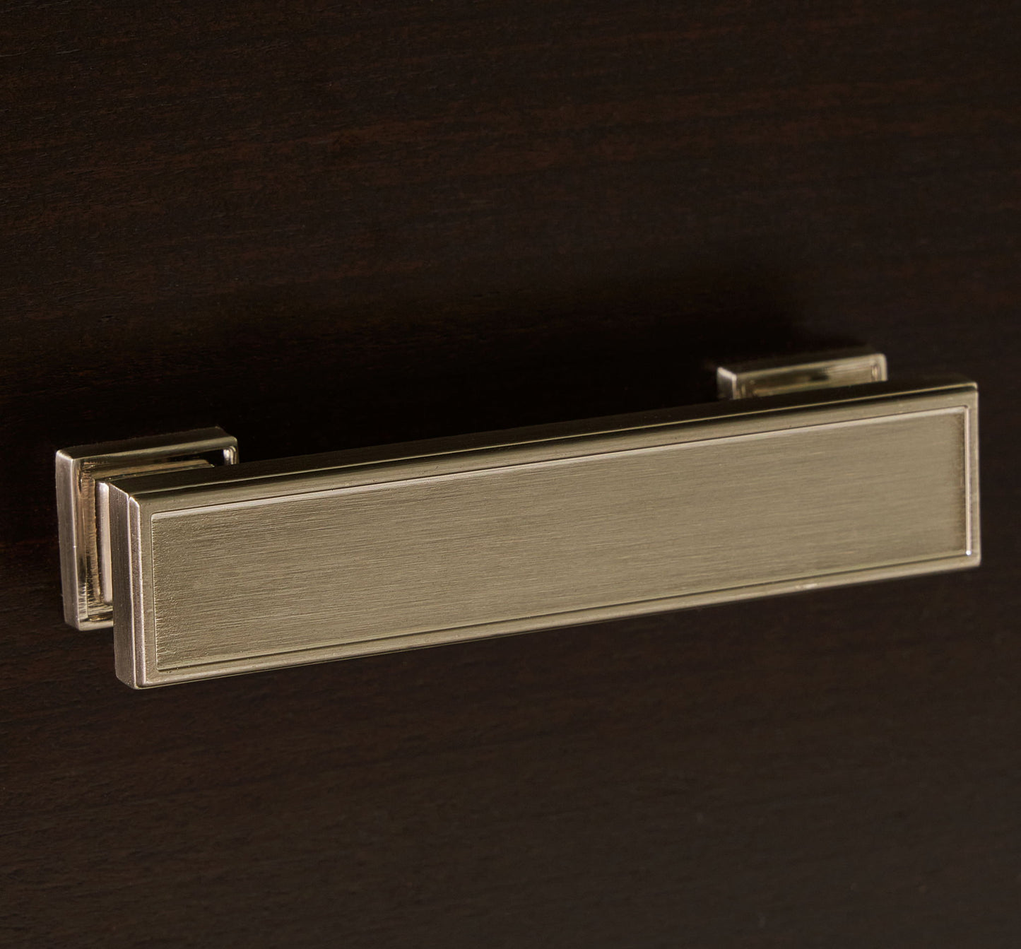 Covetown - Five Drawer Chest - Dark Brown