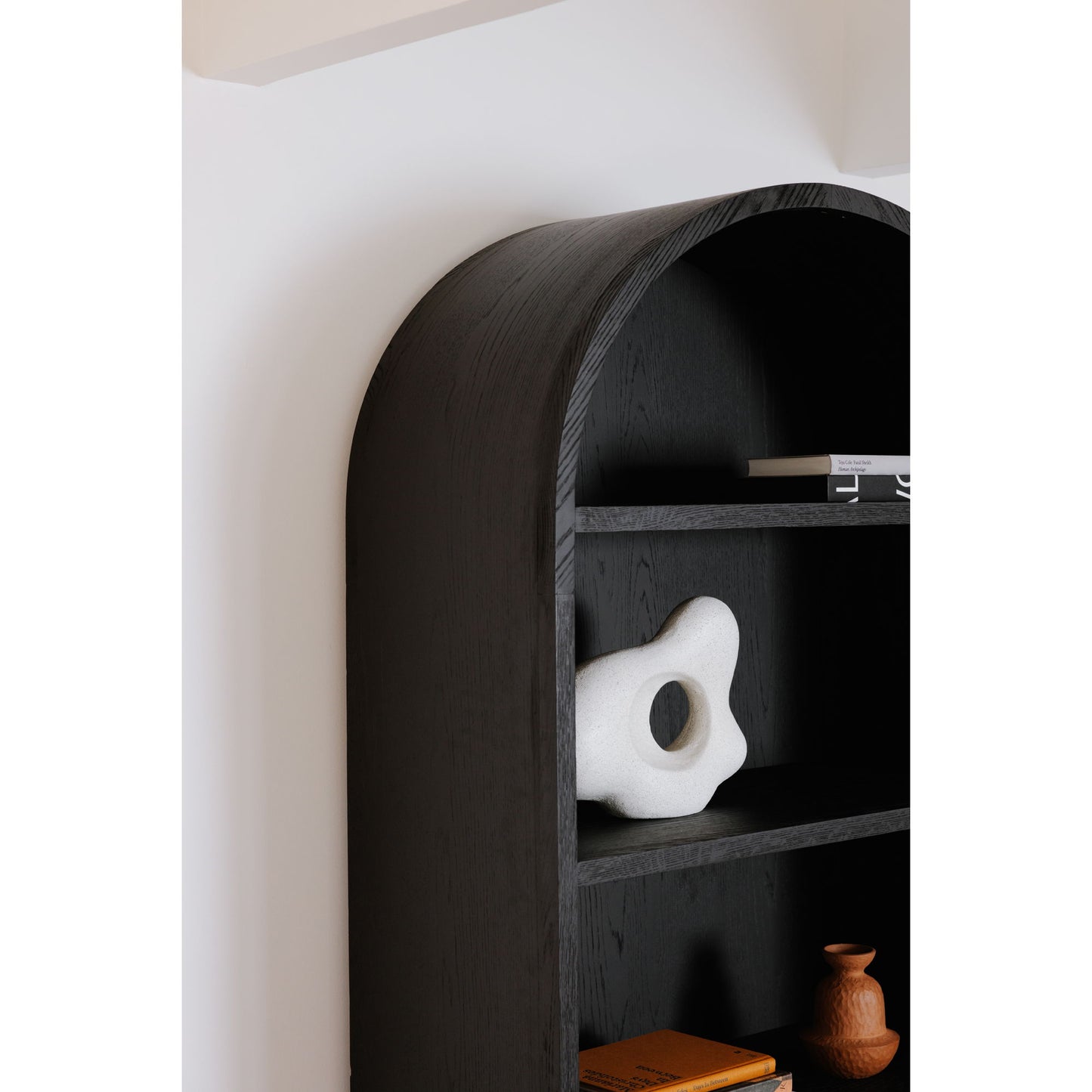 Wilde - Display Cabinet - Black