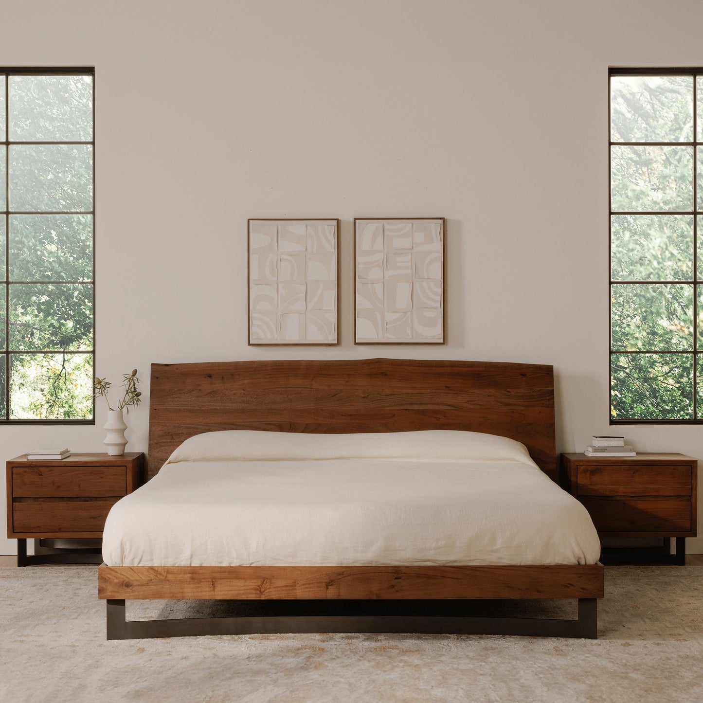 Bent - Queen Size Bed - Natural Stain