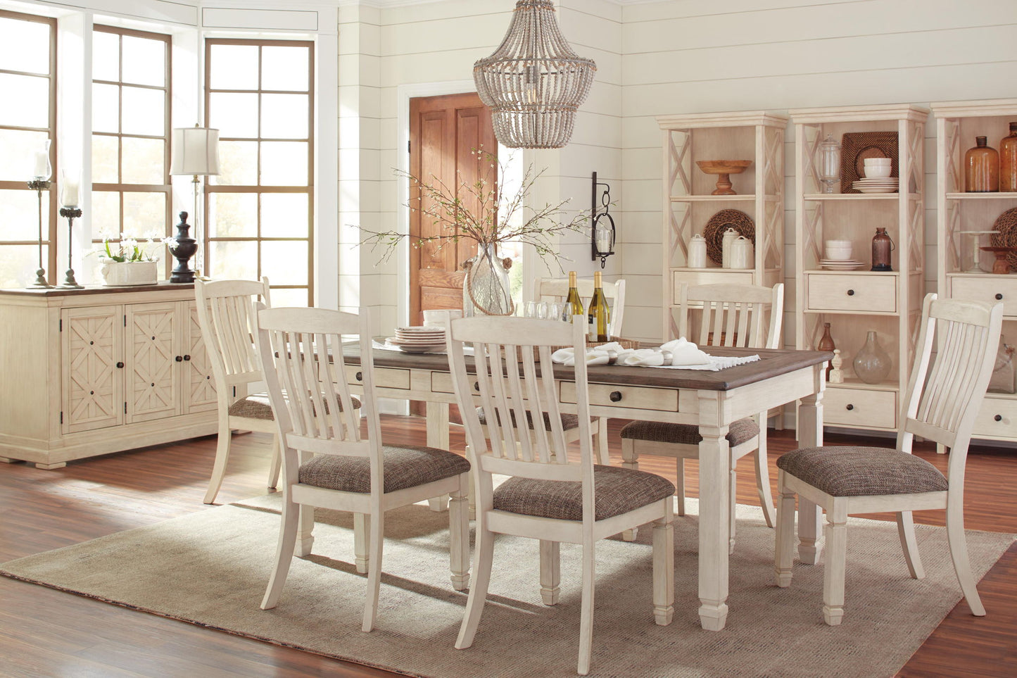 Bolanburg - Brown / Beige - Dining Uph Side Chair Rake Back