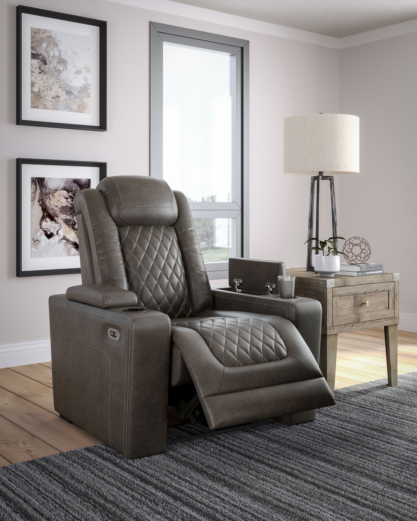 Hyllmont - Gray - Pwr Recliner/Adj Headrest