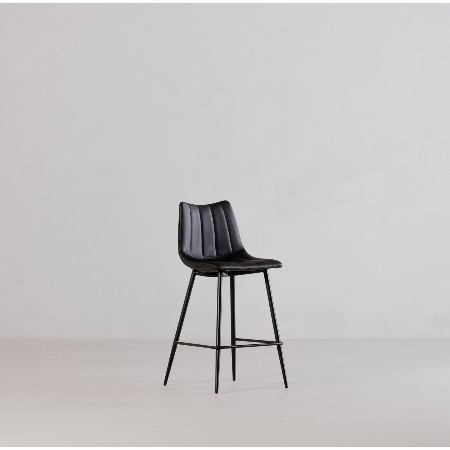 Alibi - Barstool (Set of 2) - Matte Black