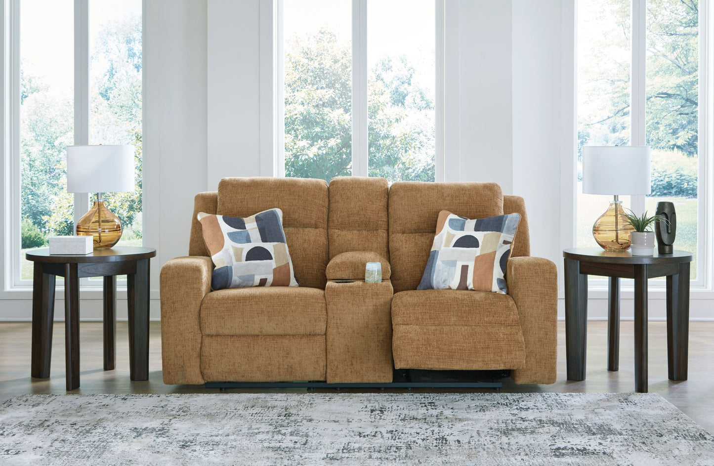 Kanlow - Dbl Reclining Loveseat With Console - Honey