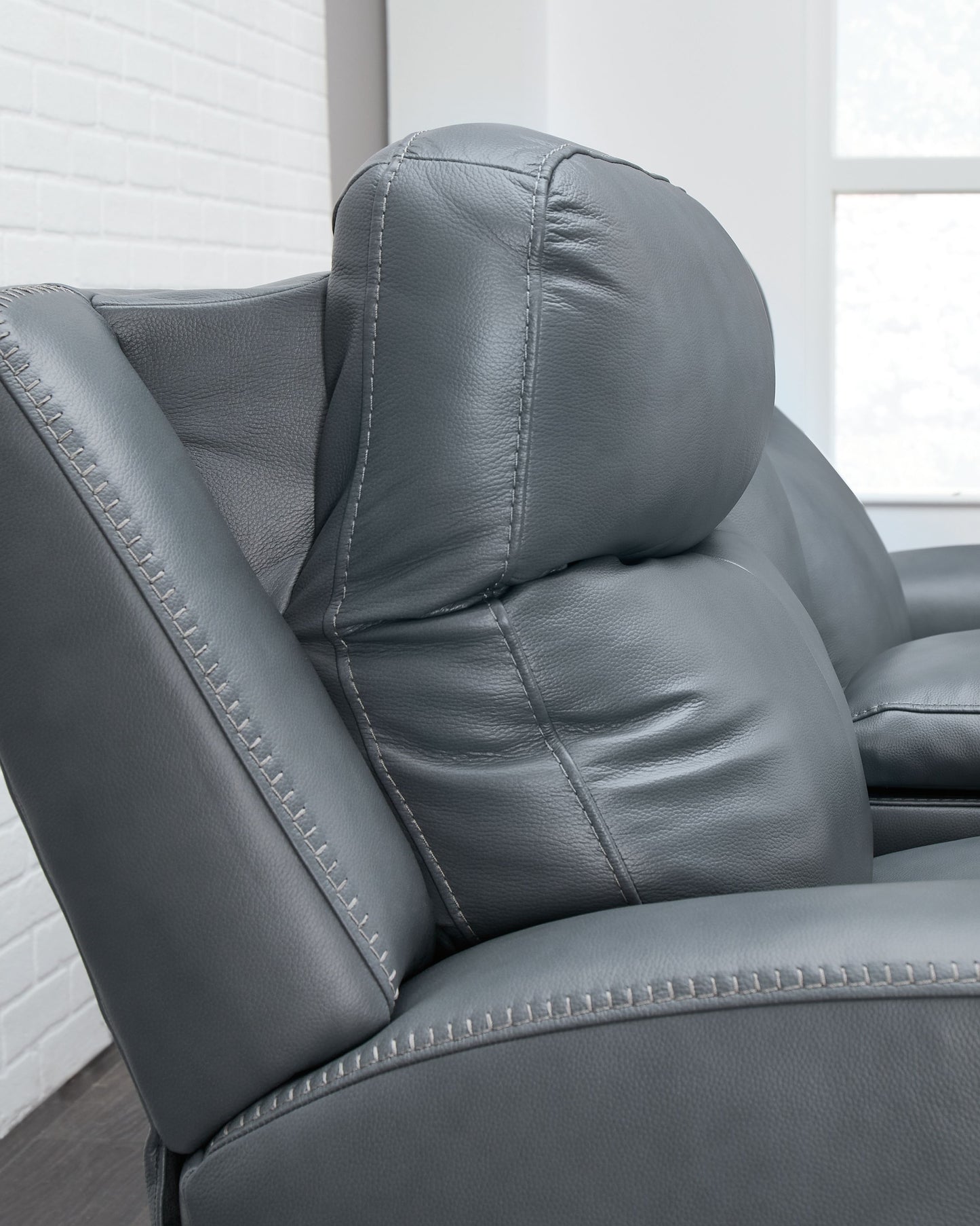 Mindanao - Steel - Pwr Reclining Loveseat/Con/Adj Hdrst - Leather Match