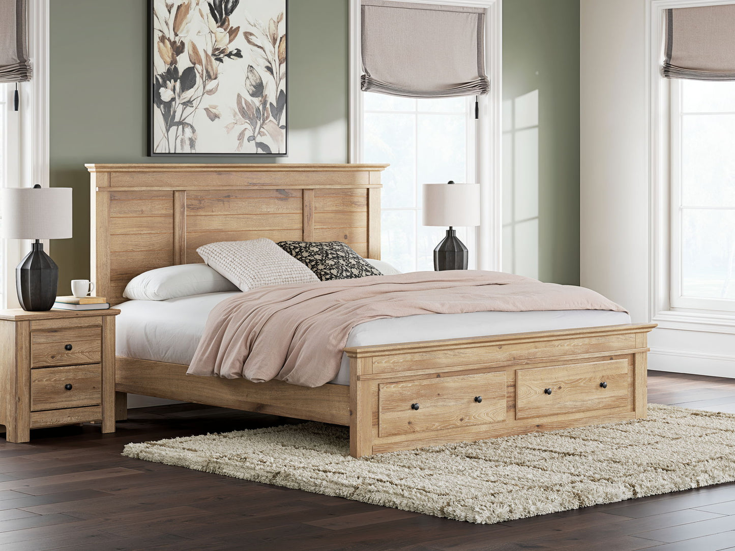 Makidern - Panel Storage Bed With Storage Footboard