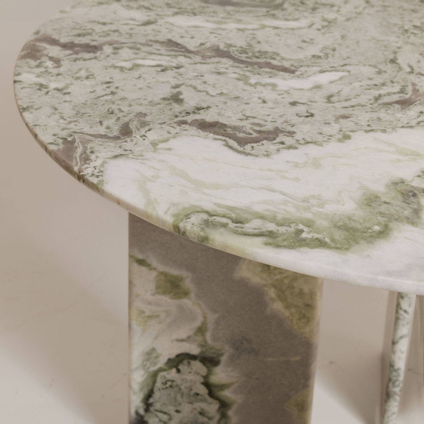 Celia - Round Dining Table - Green / Gray