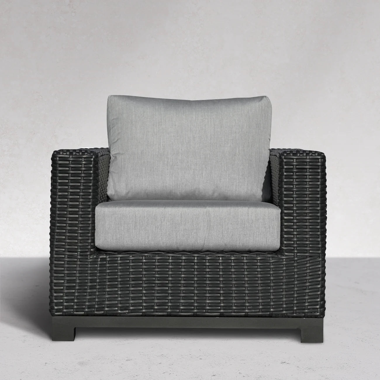 Trillium Collection Black Wicker With Sunbrella Fabric