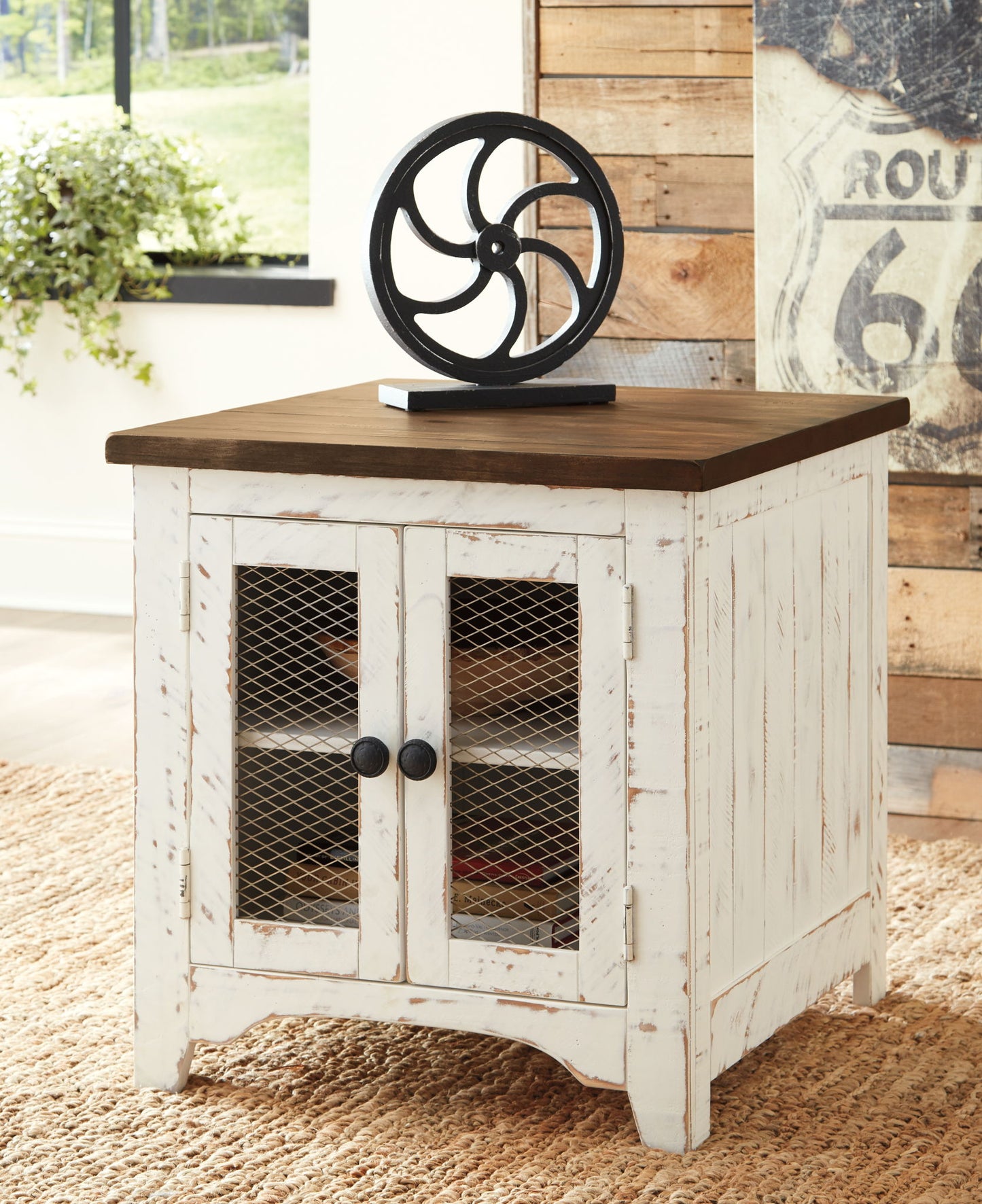 Wystfield - Rectangular End Table - 2 Doors - White / Brown