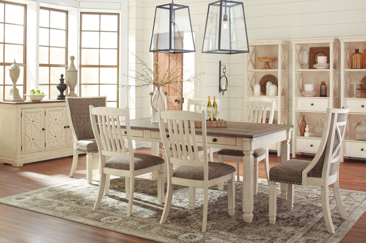 Bolanburg - Brown / Beige - Dining Uph Side Chair Rake Back