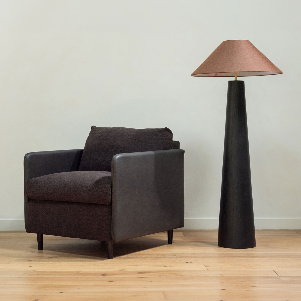Teller - Accent Chair - Warm Black