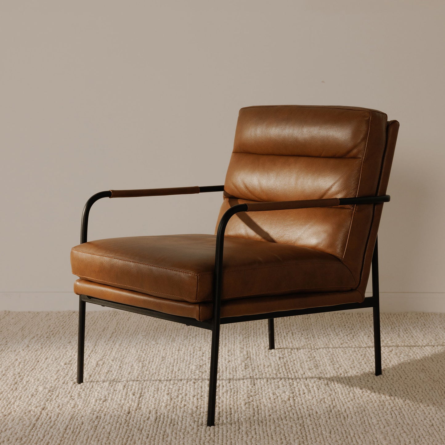 Verlaine - Armchair - Chestnut Brown
