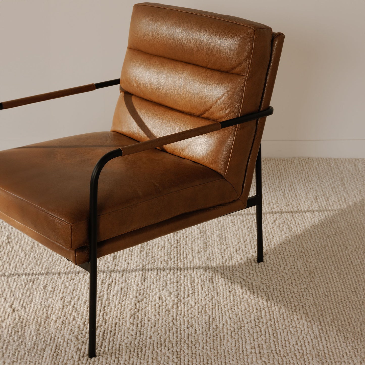 Verlaine - Armchair - Chestnut Brown