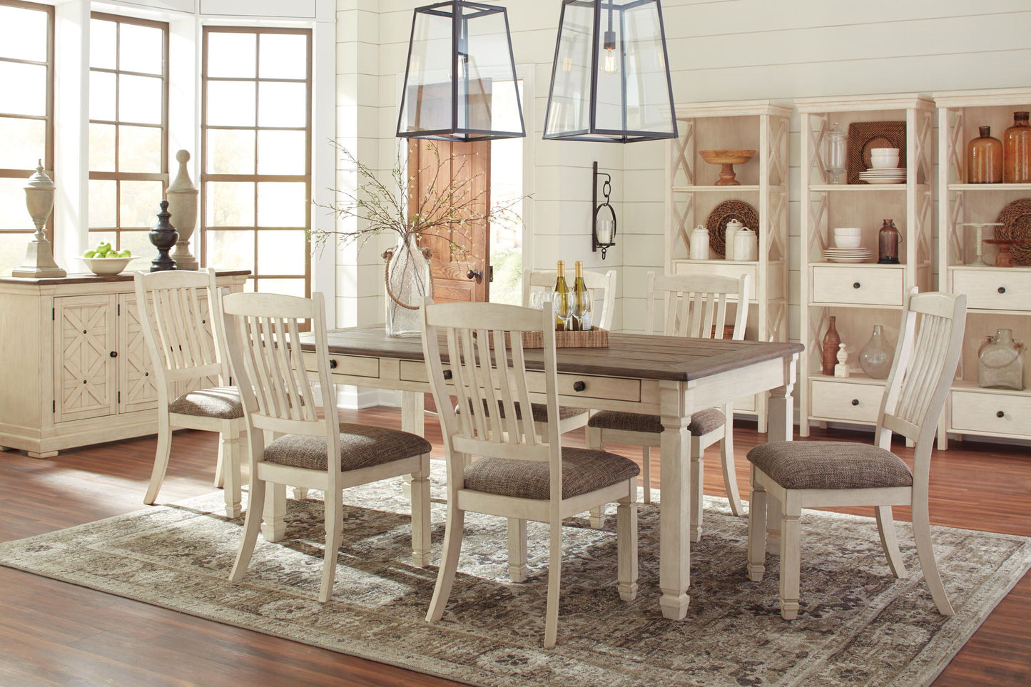 Bolanburg - Brown / Beige - Dining Uph Side Chair Rake Back