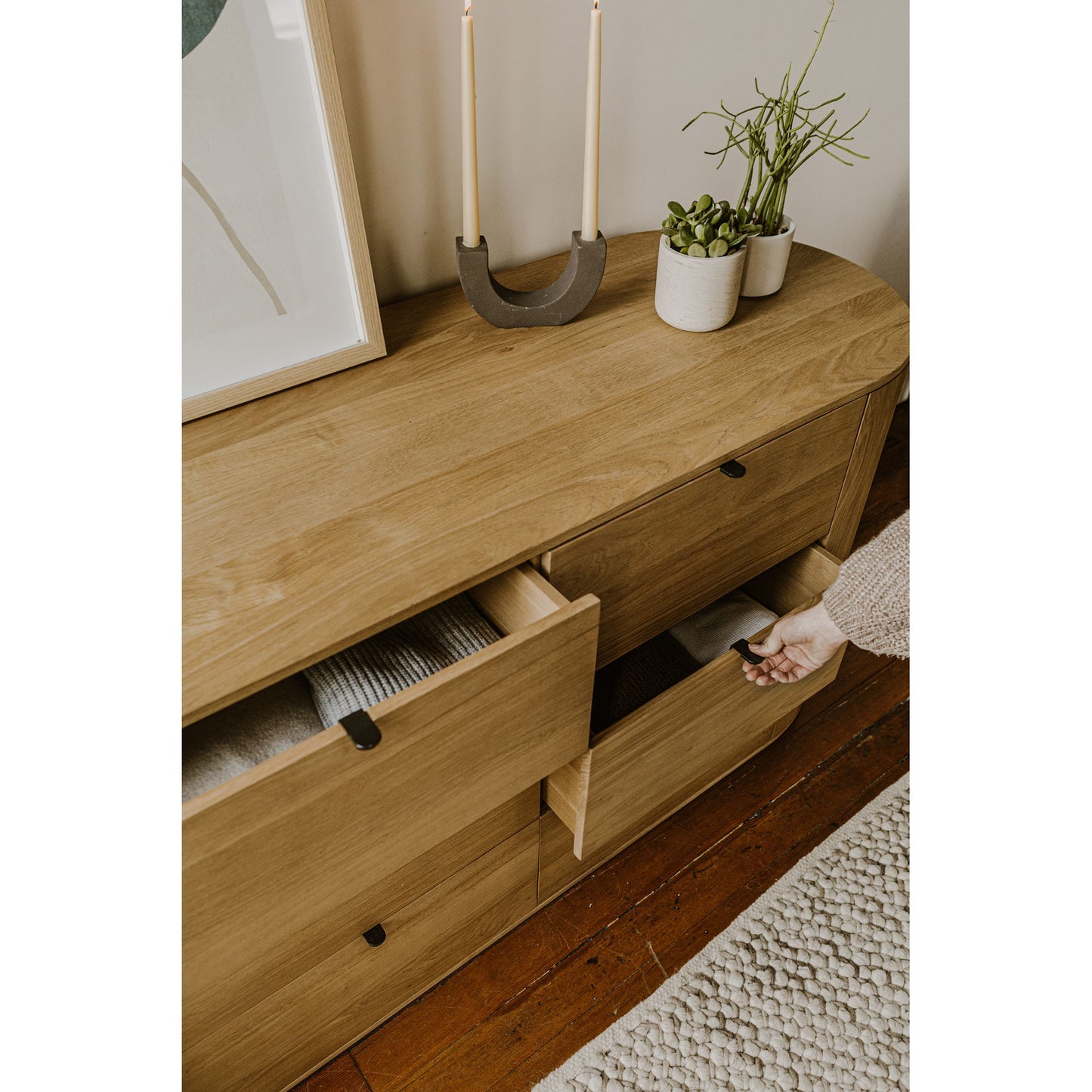 Theo - 6 Drawer Dresser - Light Brown