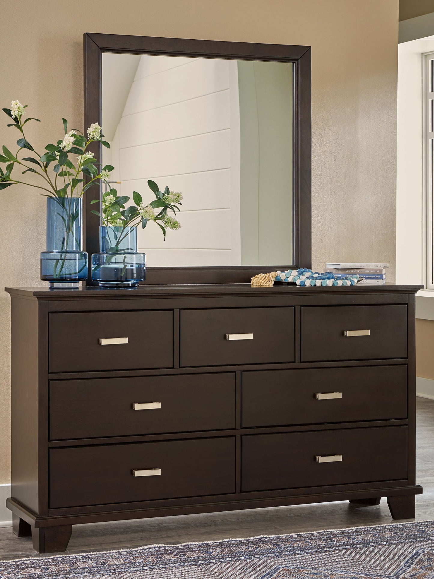 Covetown - Panel Bedroom Set