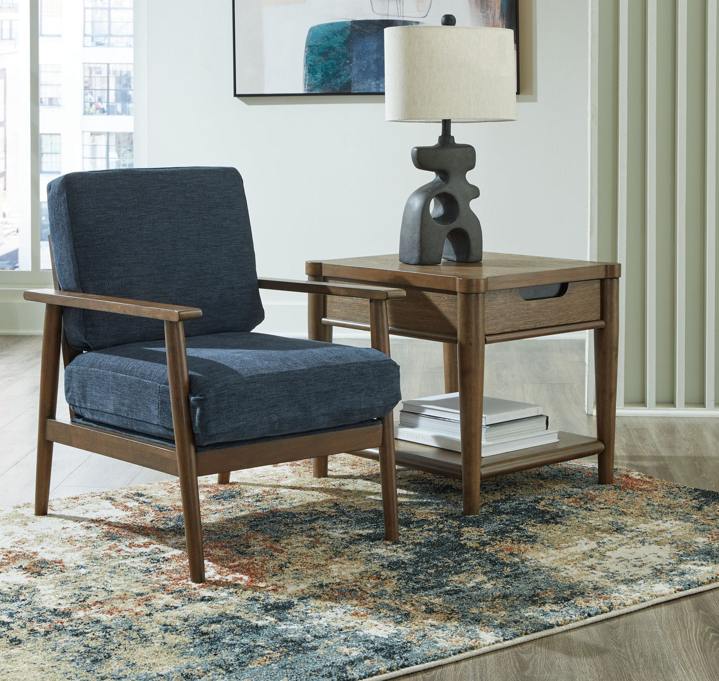 Bixler - Showood Accent Chair