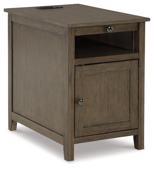 Treytown - Grayish Brown - Chair Side End Table